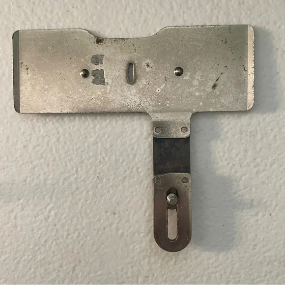 VINTAGE 60'S SINGER Box Case Sewing Accessories W/ Buttonholer Attachments Teal - Picture 8 of 11